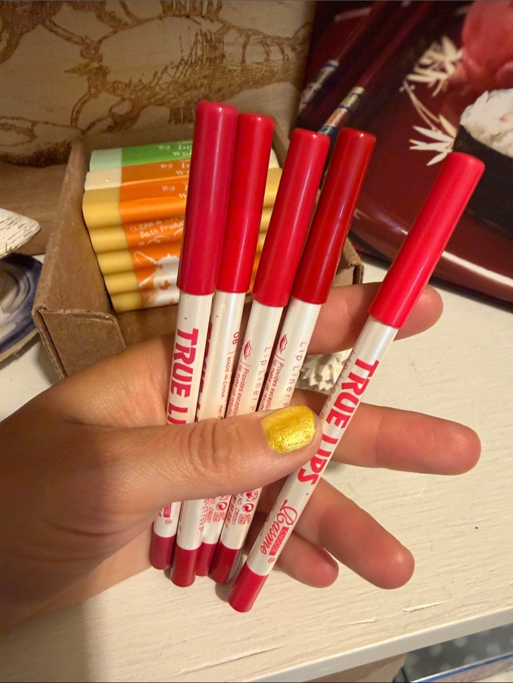 Lip Liner Pencil - Vibrant Red